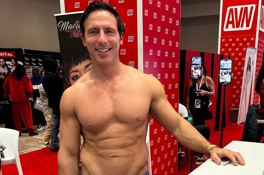 Dom Cruise — Creator on TrustyFans
